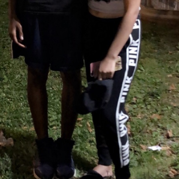 Victorias Secret PINK sweatpants - Picture 2 of 3